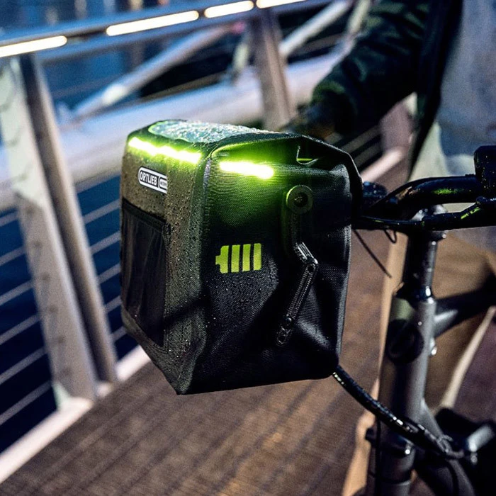 Ortlieb E-Glow Lenkertasche 4 Ortlieb E-Glow Lenkertasche - Image 4